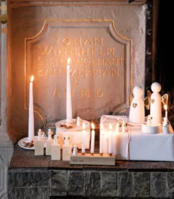 Engellysestage, guld, H: 5 cm