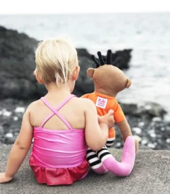 KAI dukke, orange, 60 cm