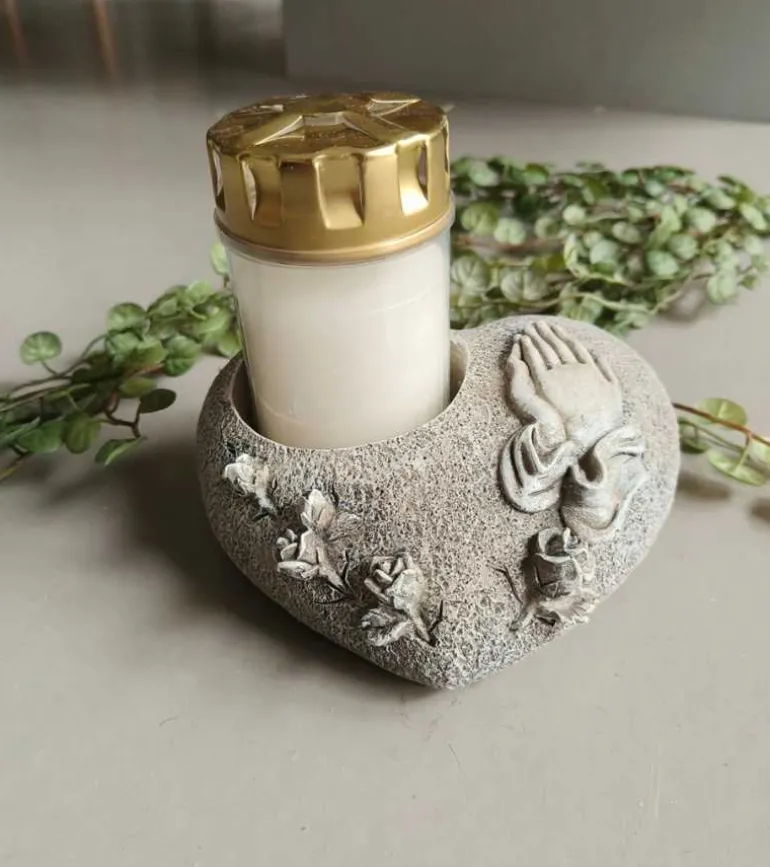 Kirkegårdspynt, Hjertestage til gravlys