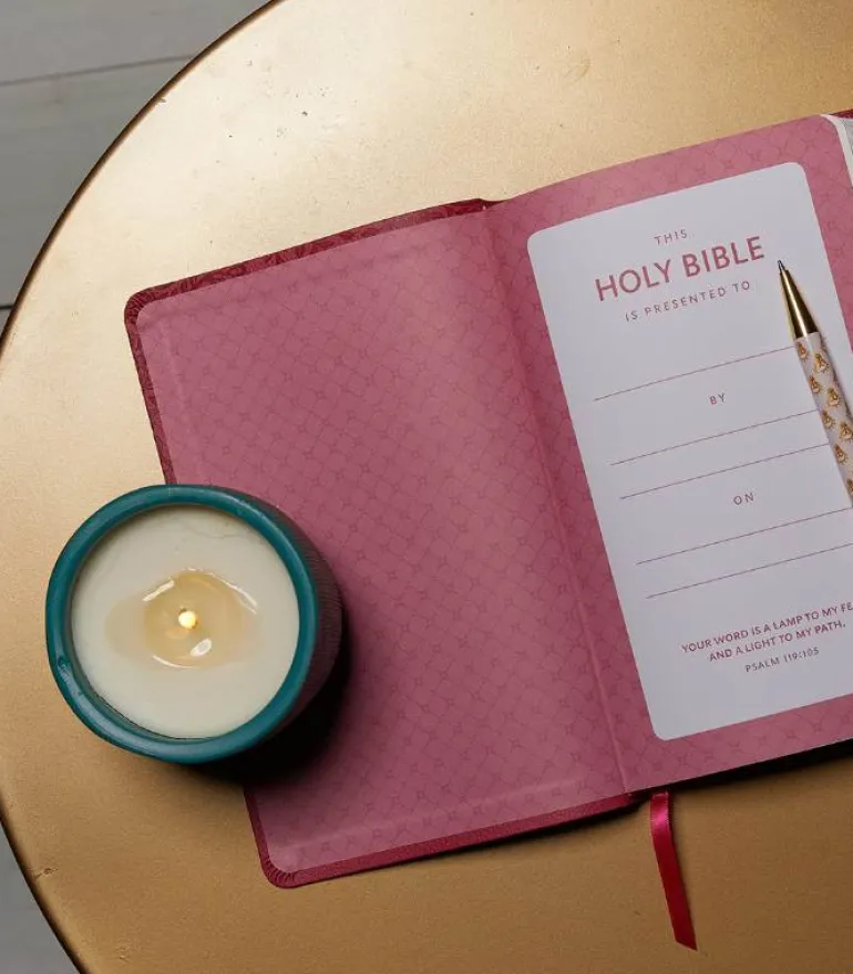 NKJV, Value Thinline Bible, Pink Leathersoft