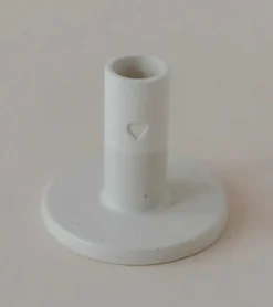 Stor lysestage med hjerte